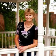 Rhonda Bever from Rhonda Bever Group at Coldwell Banker