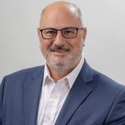 Ilan Rubinsztain from Anago Commercial Cleaning of Southwest Florida