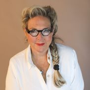 Linda Simpson from Imagination Network 
