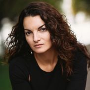 Nelly Saraiva from Chris and Nelly - Weddings