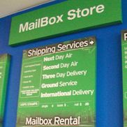 Rudy Lopez from Mailbox store