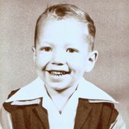 Dr Dan Holt from DanHoltART.com