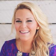 Lyndsey Yeager from Glossa Professional Makeup Artistry