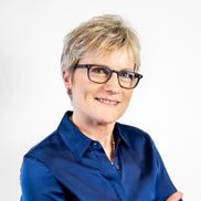 Barb Smith from Find My Team & Courtside Leadership