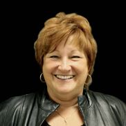 Kim Vaughn from Vaughn Vocals