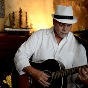 Mitch Hayes from Mitch Hayes Music