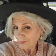 Kathy Reynolds from K&A Artistic Events LLC