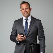 Sean McCartney from Make The Carolinas Home - The Platinum Collective Real Estate Group of ENRG.realty