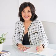 Heidi Simos from The Entrepreneur's Source