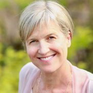 Lisa Young from Universal SoulSpa