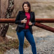 Cindy Azevedo from Holly Grove Natural Health