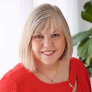 Jan Soper from Realty ONE Group Metro Home Pros - Jan Soper
