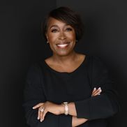 Lisa Paden from The Personal Gifting Co