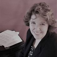 Stacey Eliason from S and E Music