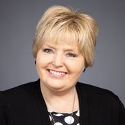 Londa Hayden from Award-Winning Author, Freelance Writer