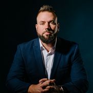Mackinley Autrey from The Outlier Group
