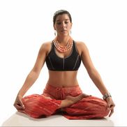Lorena Saavedra Smith from Hanaq Prana Yoga Studio
