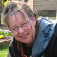 Hannelore Devlin from HanneloreHealing