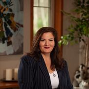 Beth Vosmeier from My Owners Circle/ Visual Print Solutions