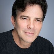 Steven Pashkoff from Hologram Advertising