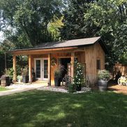 Lesley Braun from Backyard Barrel Company