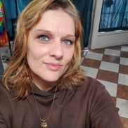 L'Erin Brooks from NATURAL HEMP JOPLIN 