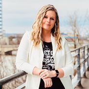 Cassie Evans from Hometown Graphics Print & Design