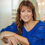Elizabeth Dunn-Hall from Tiffany Living KC  |  nRg design studio 