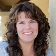 Shelley Finnessy, Realtor