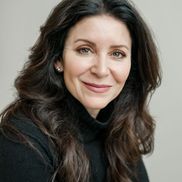 Eleni Gerding from  Stroll Portland Heights