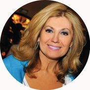 Sandra Hernandez Yedor from Lili Alessandra Home