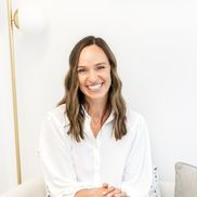 Jenn Gelfand from Root To Rise Physical Therapy & Pelvic Health, LLC