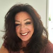 Karen Weisman from Platinum Payments