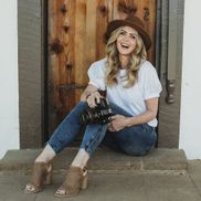 Deanna Garcia from Deanna G. Photography