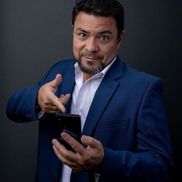 Roman Novoa from CEO & Head of Business Development - Lince Digital Marketing