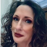 Elle (Lyndsey) Strand from Elle’s Life Coaching and Fluid Canvas Art Studio