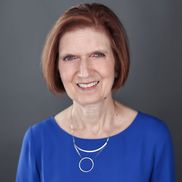 Linda Bonner from Linda Bonner Studios - Artist/Author/Business Owner