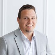 Kevin Clark from Better Homes and Gardens Real Estate Dream Partners @ The MDR House