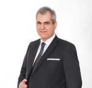 Nima Akhbari from Dynamicnumbers professional corporation CPAs