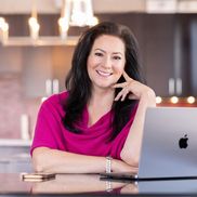 Carol Dockum from Beautiful Faces Going Places - Women's Success Network