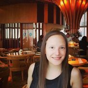 Grace Lambrinos from Grace at your place - Home & business organizer