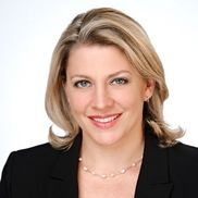 Laura Pugsley from Laura Clare, floral design & event decor