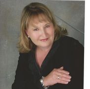 Lois O'Connor from Sunset Lakes Real Estate