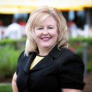 Debbie Lipszyc from The Lipszyc Team - Giving Tree Realty