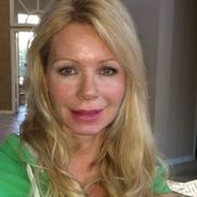 Loni LeVan-Etter from Glosshouz