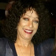 Anne Davis from Hair Divas Distributors