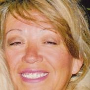 Elaine Stacey from The Beeman Phoenix Live Bee Removal