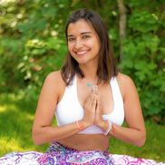 Xiomy Avila-Dynega from Prajna Veda - Ayurvedic Medicine, Treatments, Coaching & Consultations