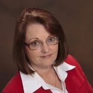 Maerilu Wooley from Landing Title Agency