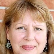 Mindy McKee from RE/MAX Associate Broker Realtor